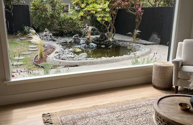 Henderson House and Frog Pond