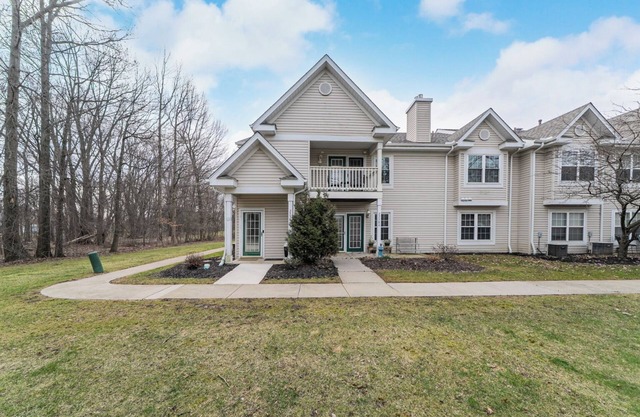 Hidden gem in marvelous Cleveland with WiFi, AC