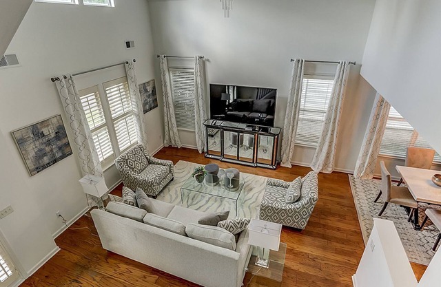 High End Mud Island Home