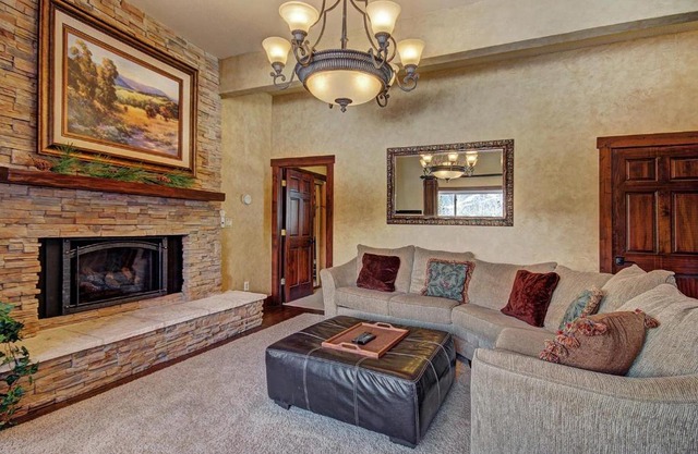 High Point Chateau