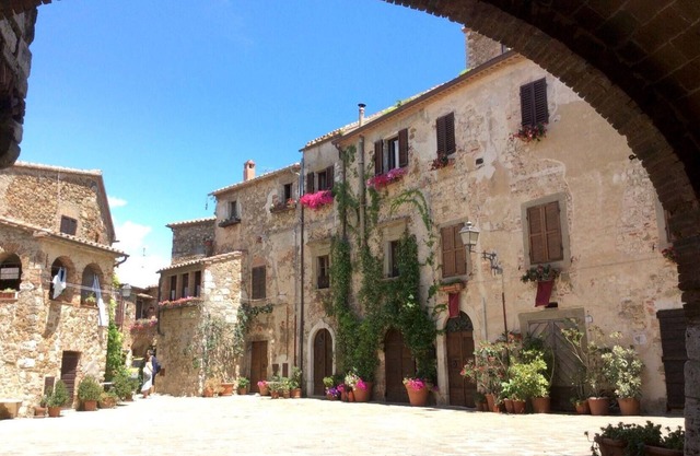 High-quality flat in the Turm-Schlösschen