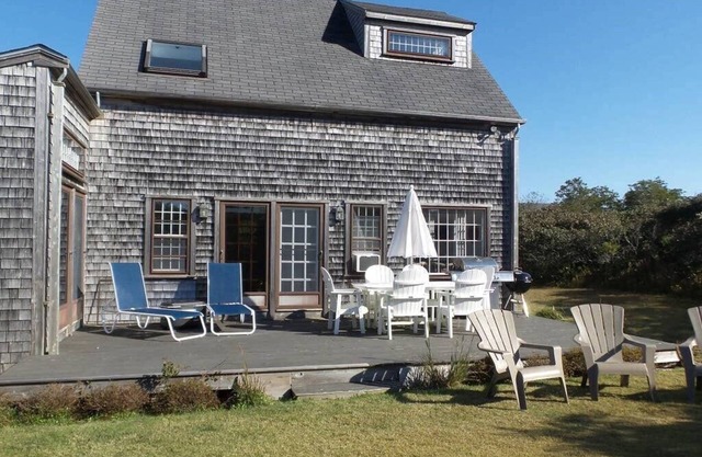 HIGH TIDE - Comfy Home - High Tide