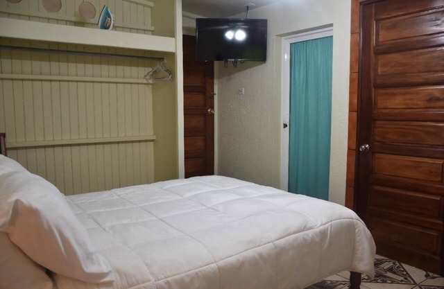 Hill Garden Resort Hotel