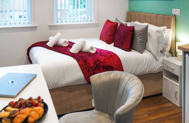 Hilltop Apartment 8 - UK50600