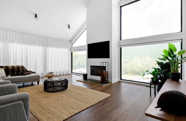 Hilltop at Bright - Luxury in High Country Victoria