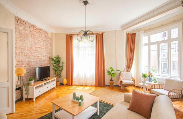 Historic Charming Apartment