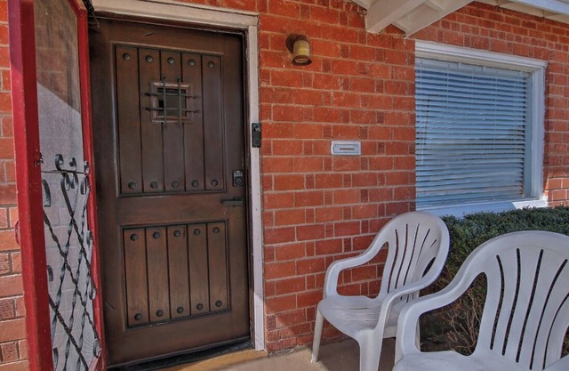 Historic Midtown Phoenix Red Brick 2 Kings