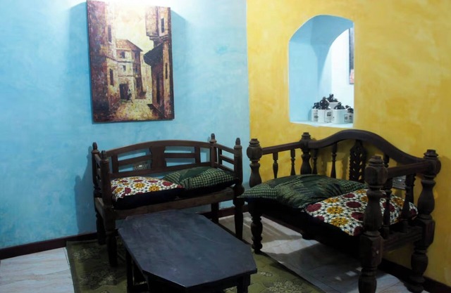 Historic Stone Town Boho House with Local Character