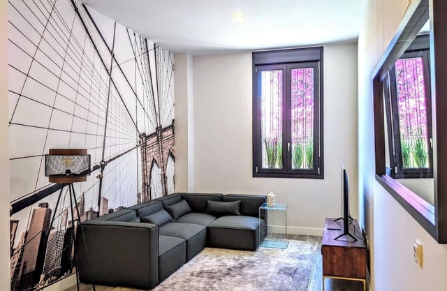 Historical center with pool/garage/paddle tennis