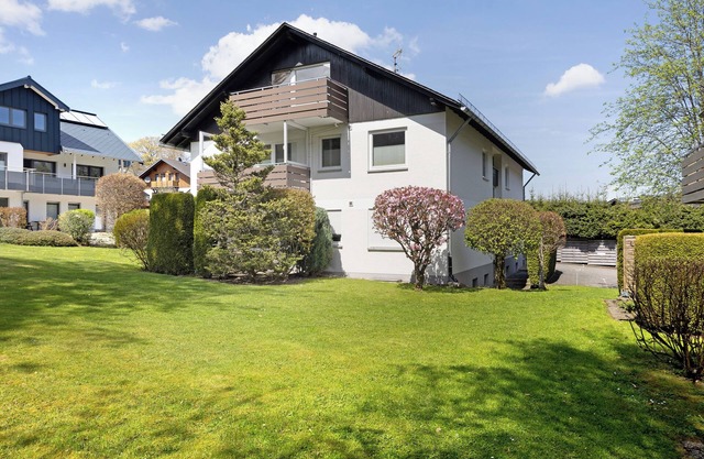 Holiday Apartment Schanze Willingen with Shared Garden, Balcony and Wi-Fi