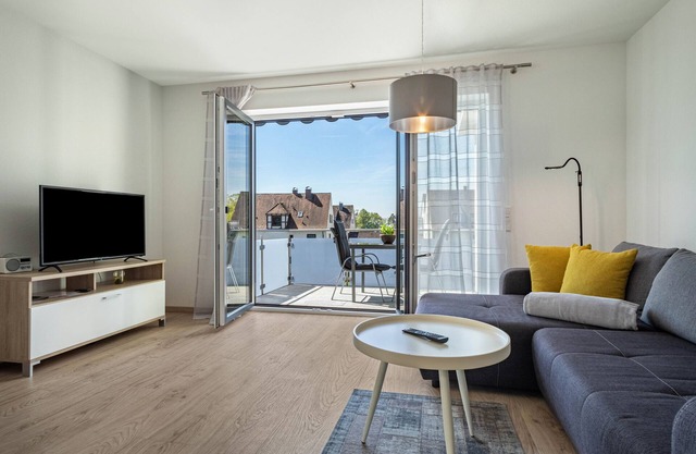 Holiday Apartment "Fink" with Mountain View, Balcony & Wi-Fi