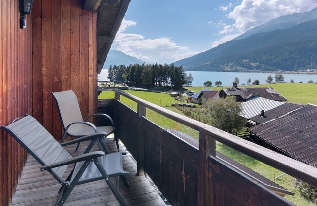 Holiday Apartment 'Appartements Egart 2' with Lake View, Balcony and Wi-Fi