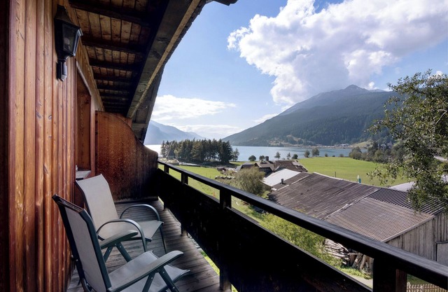 Holiday Apartment 'Appartements Egart 3' with Lake View, Balcony and Wi-Fi