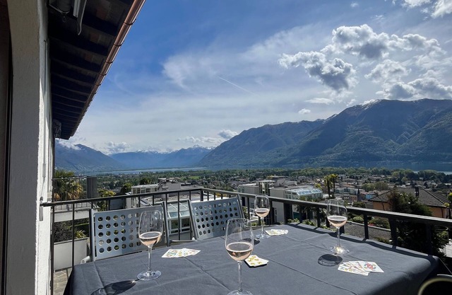 Holiday apartment Ascona for 1 - 4 persons with 2 bedrooms - Holiday apartment in one or multi-famil
