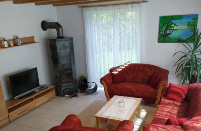 Holiday Apartment "Martina Dölker" with Shared Terrace, Balcony & Wi-Fi