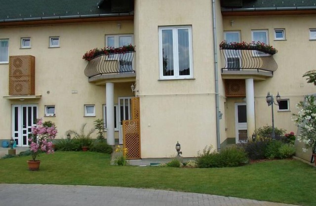Holiday apartment Fonyód for 1 - 6 persons with 3 bedrooms - Holiday apartment