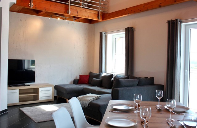 Holiday Apartment 'Himmelreich' with Balcony and Wi-Fi