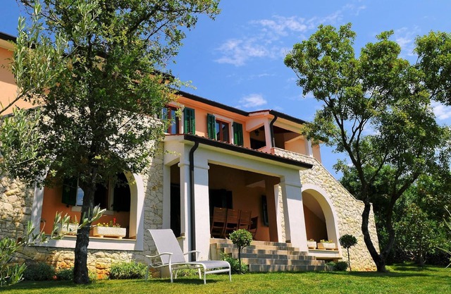 Holiday apartment Koromacno for 1 - 10 persons with 5 bedrooms - Holiday apartment