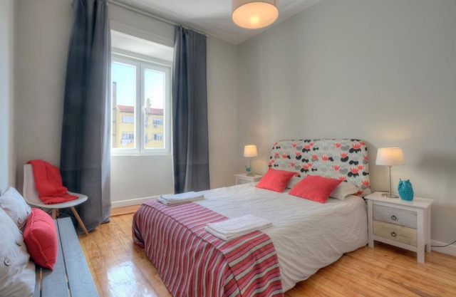 Holiday apartment Lisbon for 1 - 14 persons with 5 bedrooms - Holiday apartment in one or multi-fami