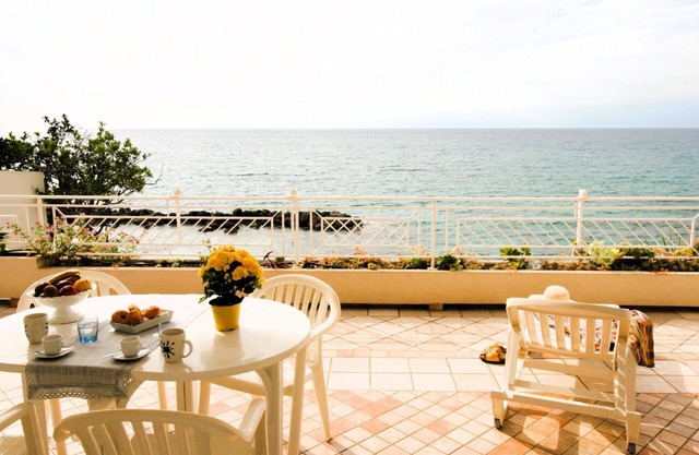 Holiday apartment Pizzo for 1 - 6 persons with 3 bedrooms - Twin house