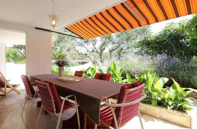 Holiday apartment Vrboska for 1 - 4 persons with 2 bedrooms - Holiday apartment