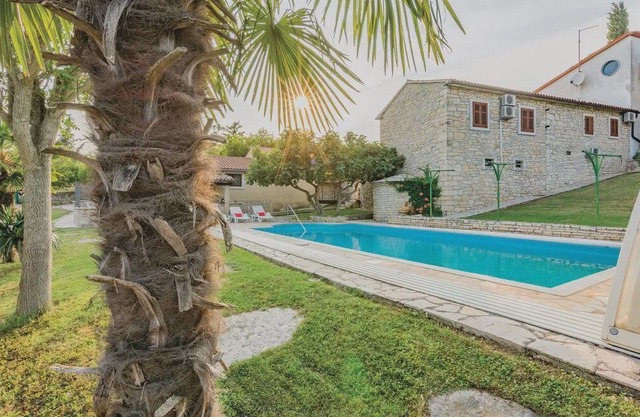 Holiday apartment Zminj for 4 - 5 persons with 1 bedroom - Holiday apartment