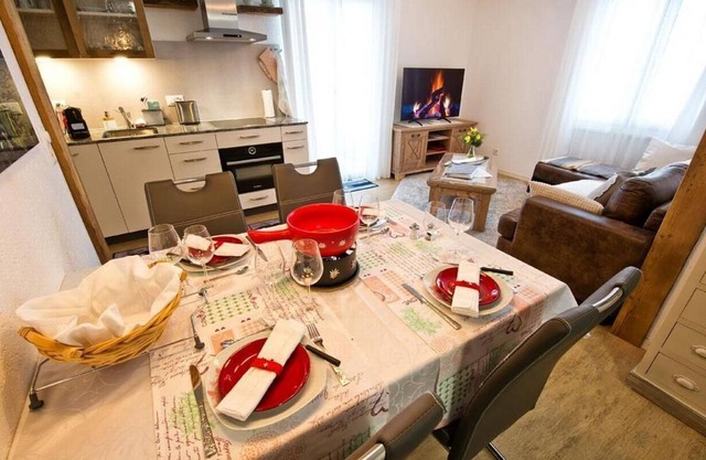 Holiday flat "S'Edelweiss" with mountain view