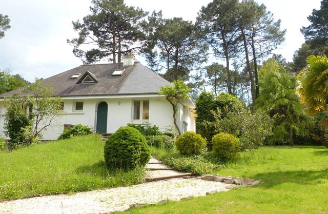 Holiday home 2 km from the beach