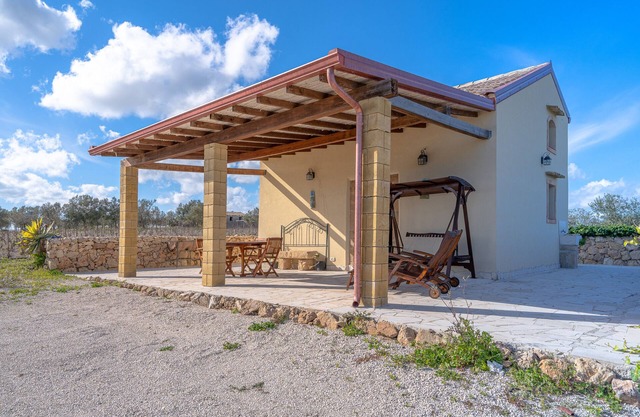 Holiday Home 'Casa Degli Ulivi' with Private Terrace and Wi-Fi