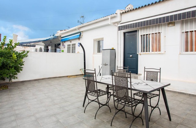 Holiday Home Casa kahl with Terrace, A/C & Wi-Fi