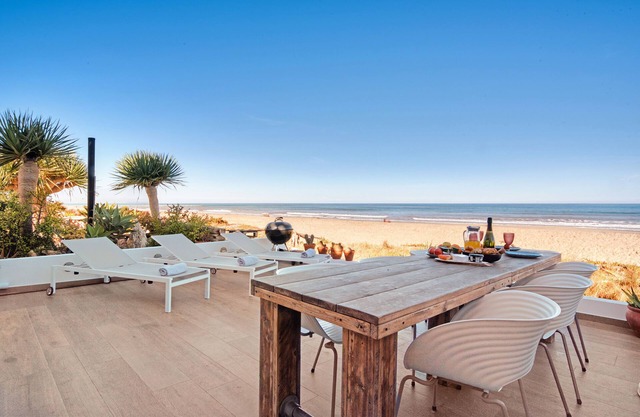 Holiday Home "Denia Beach Lodge" with Sea View, Whirlpool & Wi-Fi