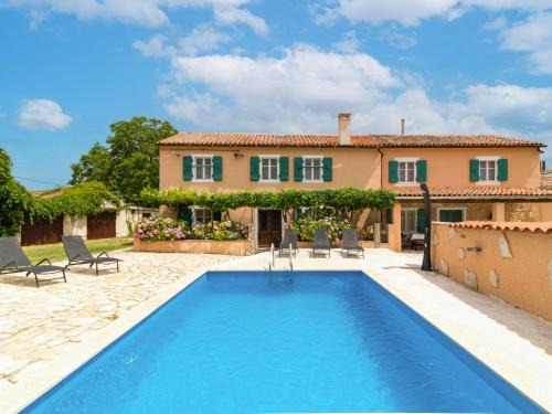 Holiday Home Hortensija by Interhome