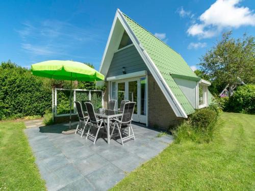Holiday Home in Groote Keeten near Beach