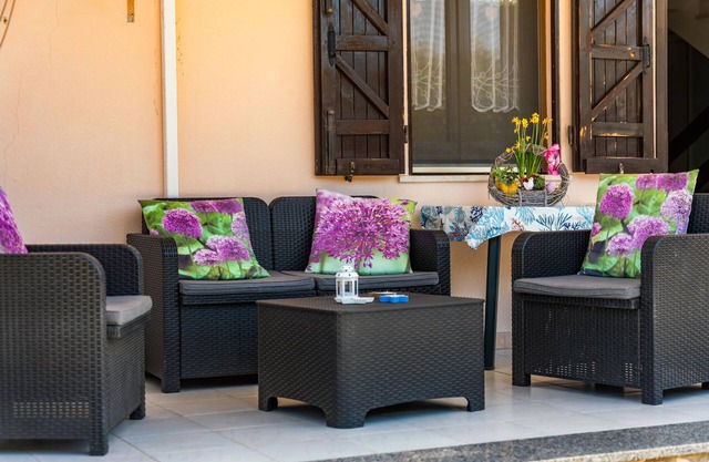 Holiday Home 'Olmi' with Private Terrace, Wi-Fi and Air Conditioning