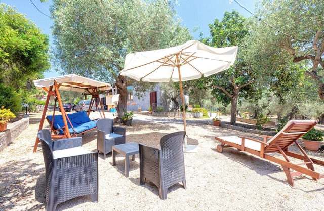 Holiday Home 'Marina' with Mountain View, Shared Terrace and Wi-Fi