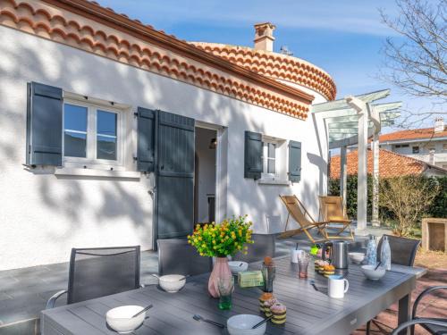 Holiday Home Saint Hubert by Interhome