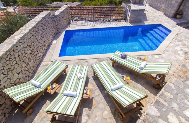 Holiday home Tomislav, (15564), Vinišće, Croatia