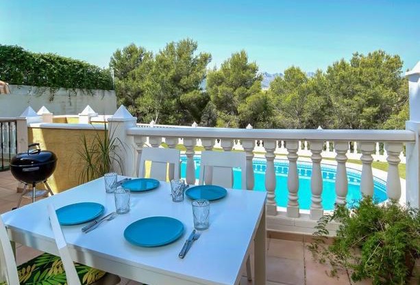 Villa Moderna Plusholidays 