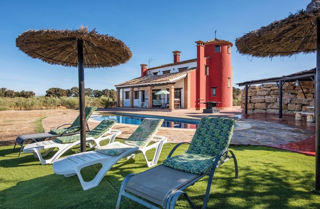 Holiday Home 'Villa Mariana' with Mountain View, Wi-Fi and Air Conditioning