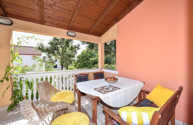 Holiday home with air conditioning
