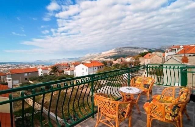 Holiday home with hot tub