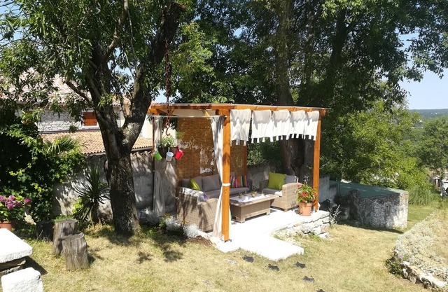 Holiday house Barban for 4 - 6 persons with 2 bedrooms - Detached holiday house