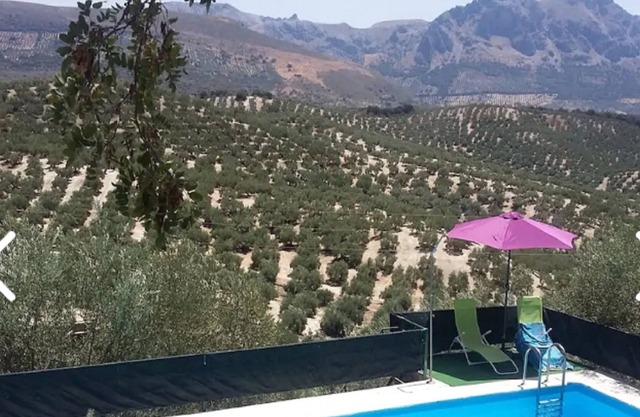 HOLIDAY HOUSE !! BBQ, POOL, RELAX ...