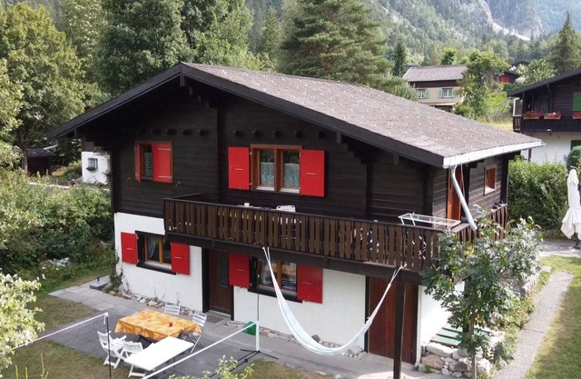 Holiday house Susten for 1 - 4 persons with 1 bedroom - Chalet