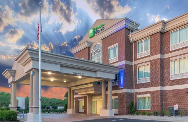 Holiday Inn Express Hotel & Suites Frankfort by IHG