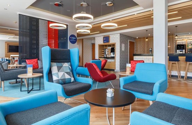 Holiday Inn Express Walsall M6 J10