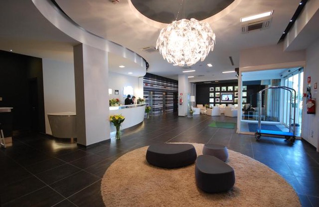 Holiday Inn Milan Nord Zara