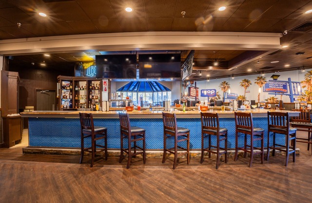 Holiday Inn Milwaukee Brookfield by IHG