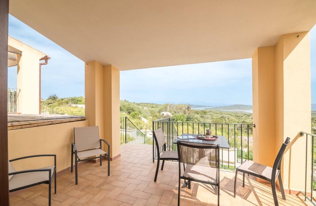 Holiday Home 'Dodi Uno' with Sea View, Wi-Fi and Air Conditioning