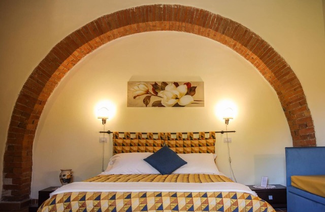 Holiday Manciano Persons Farmhouse 